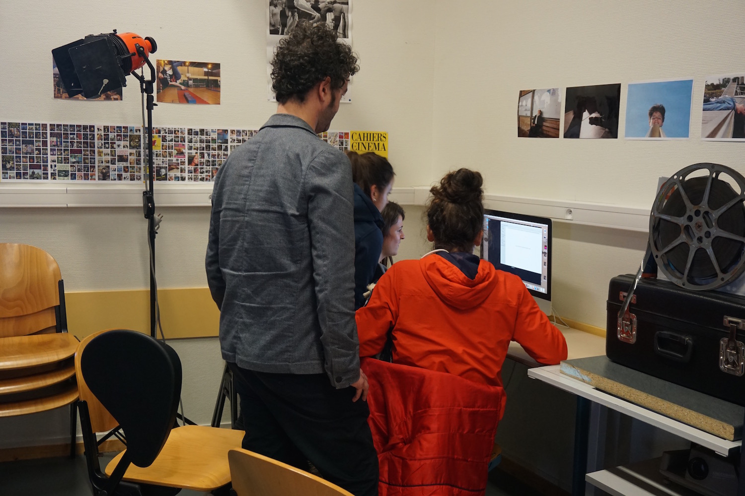 Johann Bourgès et des élèves